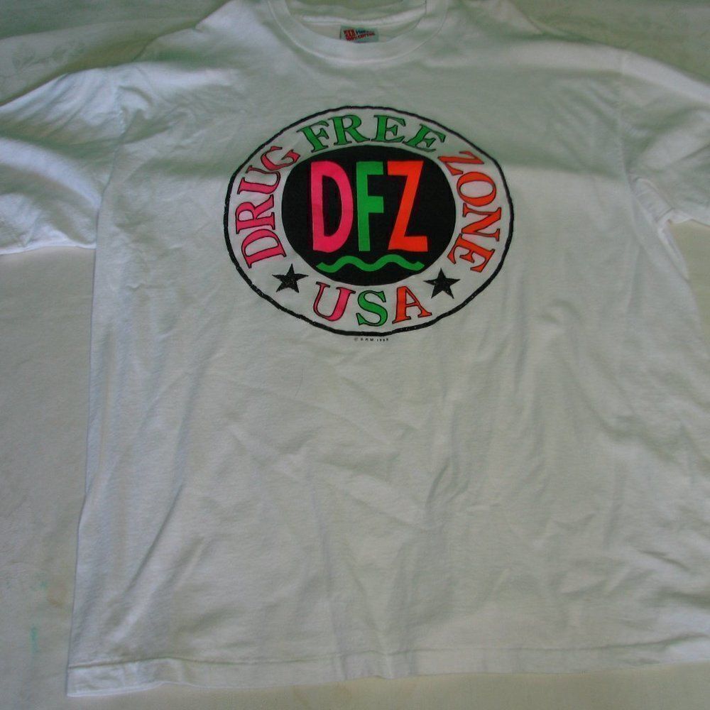 Deadstock Vintage Drug Free Zone USA Neon T-Shirt
